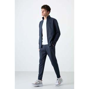 Conjunto Deportivo Air Jones Carlos para Hombre, Corte Estándar, Color Índigo, Mezcla de Poliéster, Viscosa y Elastano, para Uso Diario - Product Image 1