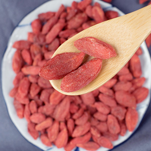 180 Grain Qinghai-<span class=keywords><strong>Tibet</strong></span> Origine Noix & Fruits Secs <span class=keywords><strong>Goji</strong></span> Chinois 100% Fruit de baie de <span class=keywords><strong>goji</strong></span> biologique - Product Image 3