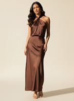 2026 nouveau personnalisé Satin licou Maxi robe pour les femmes été froncé moulante dos nu robe de soirée