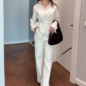 Nuevo Conjunto Casual de 2 Piezas para Mujer, Jeans de Pierna Ancha y Camiseta de Manga Larga de Mezclilla, a la Moda - Product Image 4