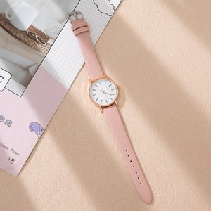 Montre à quartz ultra-fine pour femme, best-seller, simple, petit cadran de 26 mm, style personnalisé de luxe, montres tendance - Product Image 1