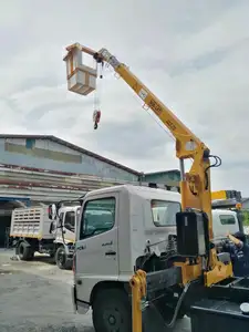 Bob Lift guindaste telescópico hidráulico de 3.2 toneladas montado em caminhão para levantar guindaste com cesto de mão