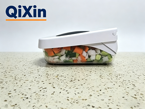 Coupe-légumes <span class=keywords><strong>manuel</strong></span> multifonction 6-en-1 - Mini-outil de cuisine en acier inoxydable pour hacher fruits et légumes, personnalisable OEM - Product Image 4