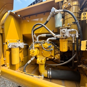รถขุดตีนตะขาบ Caterpillar 320D2 มือสอง คุณภาพสูง สภาพเกือบใหม่ ประหยัดน้ำมัน และทรงพลัง ขนาด 20 ตัน เหมาะสำหรับงานก่อสร้าง - Product Image 6