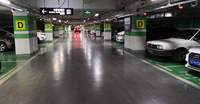Système de capteur de stationnement à ultrasons monté à l'avant Capteur de solution de guidage de stationnement intelligent Système de comptage infrarouge pour parkings
