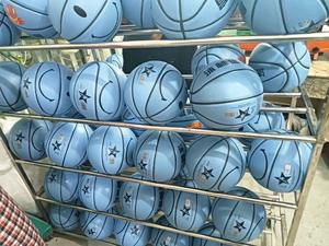 <span class=keywords><strong>ว</strong></span>อลเลย์บอลฝึกซ้อมคุณภา<span class=keywords><strong>พ</strong></span>สูง ขนาดมาตรฐาน <span class=keywords><strong>5</strong></span> สำหรับโรงเรียน สอบ น้ำหนักเบา ระดับมือ<span class=keywords><strong>อาชีพ</strong></span> <span class=keywords><strong>ว</strong></span>อลเลย์บอลนุ่ม - Product Image 3