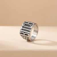 316L Edelstahl Biker Siegelring mit Gravur, schwarzer Einlage und klobigem Band, Spinnennetz Streetwear Herrenschmuck OEM