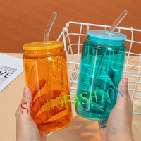 Offre Spéciale nous entrepôt 16 oz bière verre droit peut sublimation flacon bouteilles d'eau gobelets avec couvercle en plastique et paille