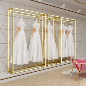 Gaun pengantin logam ritel rak pajangan toko fitting lantai gaun pengantin emas kustom mewah rak pajangan pakaian
