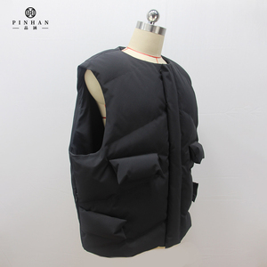 2023 Designer marque <span class=keywords><strong>sans</strong></span> manches <span class=keywords><strong>doudoune</strong></span> automne vêtements femmes Streetwear culture court utilitaire rembourré gonflé gilet avec poches - Product Image 3
