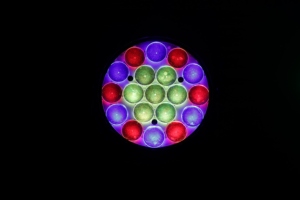 4 En 1 19*15W LED Dj etapa arandela de pared luces Bee Eye estroboscópico cabeza móvil club sistema de iluminación zoom Luz de lavado - Product Image 5