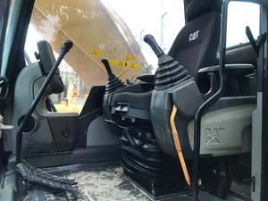 รถขุด329D แมวมือสองผลิตในประเทศญี่ปุ่น - Product Image 3