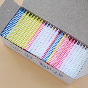 Vente en gros nouveauté 288pcs petites bougies d'<span class=keywords><strong>anniversaire</strong></span> filetées colorées décoration de fête bougies en spirale avec base - Product Image 4