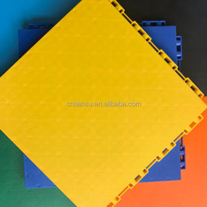 Système de sol sportif modulaire à emboîtement tout-en-un, dalles de <span class=keywords><strong>terrain</strong></span> de basket-ball/futsal/<span class=keywords><strong>volley</strong></span>-ball, kits d'installation rapide - Product Image 2