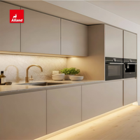 Meuble de cuisine en forme de L Alland Modern, finition laquée mate, panneau en plaque, avec éclairage LED, facile à assembler.