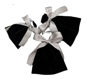 Sacs à cordon en velours noir personnalisés avec logo, vente en gros, sacs à bijoux en velours à cordon - Product Image 4