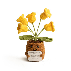 Adornos de escritorio de flores de lana de energía positiva, muñeca de tarjeta de mano con planta de punto en maceta para Navidad y Año Nuevo - Product Image 5