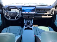 Cherry Jetour Freedom 2024 2025 – SUV d'occasion automatique essence tout-terrain avec pneus R18 et conduite à gauche 2025