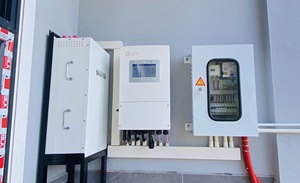 Inversor Solar Solis S6-EH3P30K-H-LV, Inversor Híbrido Trifásico de Alto Voltaje para Almacenamiento de Energía Doméstica con MPPT - Product Image 5