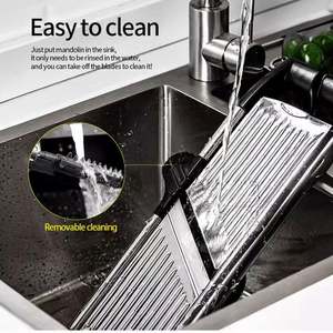 Cortador de verduras ajustable de acero inoxidable - rebanador multifuncional para cebolla y patata para la cocina - Product Image 3