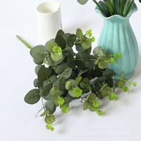 Fabricants de gros argent herbe plante artificielle 16 fourchettes feuilles d'eucalyptus pour la décoration de la maison de mariage