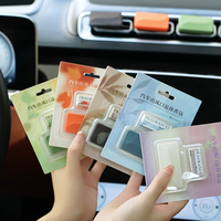 Diffuseur de parfum pour voiture en plastique rectangulaire en forme de clip de ventilation de voiture en gros