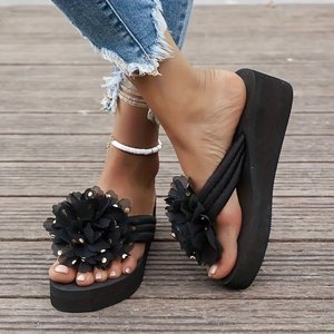 Nouvelles sandales compensées ouvertes 2025 pour femmes – Tongs d'été tendance pour la plage et les vacances, antidérapantes, respirantes, légères, à semelle épaisse, pour l'extérieur - Product Image 4