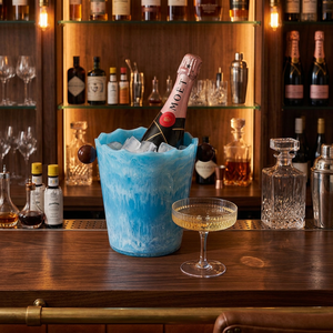 Seau à glace moderne de luxe en résine bleue, design tourbillon, portable, étanche, refroidisseur de boissons pour camping, articles de bar faits à la main, refroidisseur de boissons 3L - Product Image 1