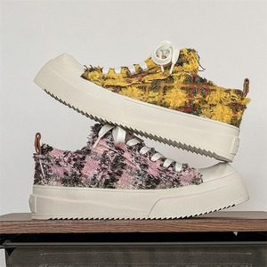 Chaussures plateforme de luxe pour hommes et femmes, couleur météorite, style décontracté, bout carré, produit de niche de petite taille - Product Image 2