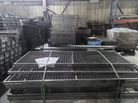 Chaîne de production automatisée grillage de sécurité gardant clôturant la barrière de sécurité