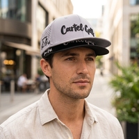 Cappello Sportivo Personalizzato con Visiera Piatta, Traspirante, in Ripstop, con Ricamo, per Escursionismo, Campeggio, Pesca, Golf, con Fori Tagliati al Laser e Chiusura Snapback