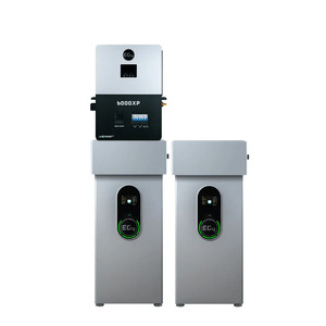 Batterie de stockage hybride empilable E G 4 6000XP pour usage intérieur, au lithium-ion, 14,3 kWh, 48 V, 280 Ah, 20-30 kW, montable en rack ou mural - Product Image 1