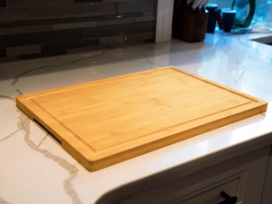 Planches à découper en <span class=keywords><strong>bambou</strong></span> bio avec rainure pour les jus et poignées latérales, robustes, durables, réversibles, en bois, pour charcuterie et fromages - Product Image 3