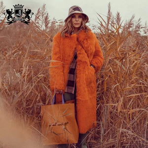 Giacca da Donna all'Ingrosso in Vera Pelliccia di Agnello del Tibet e Pelliccia Mongola - Product Image 4