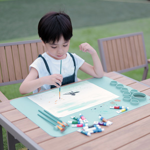 Silicone Drawing Mat For Kids Pink Blue Portable Washable Art Pad With Cups For Painting And Sketching Outdoor Use - Product Image 3