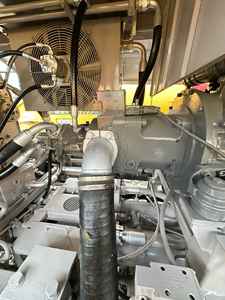 Pompe à remorque diesel Zoomlion 9018, débit théorique 93/54 m³/h, vitesse de remorquage 16 km/h, moteur principal - Product Image 6