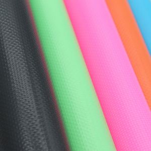 Tissu en maille 500D 100% polyester PVC, tissu renforcé en maille 500 deniers, textile personnalisable, imperméable pour équipement de plein air, bagages - Product Image 1