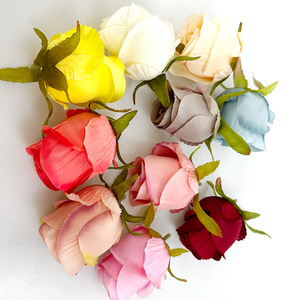 ดอกกุหลาบประดิษฐ์ 7 ซม. ดอกไม้ผ้าไหมจำลองคุณภาพสูง สำหรับตกแต่งงานแต่งงาน อุปกรณ์ประกอบฉากถ่ายภาพ ของตกแต่งบ้าน - Product Image 3