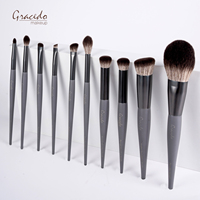 Ensemble de 10 pinceaux de maquillage professionnels Gracedo, poils synthétiques, manche en bois, couleur et logo personnalisables, vente en gros d'usine