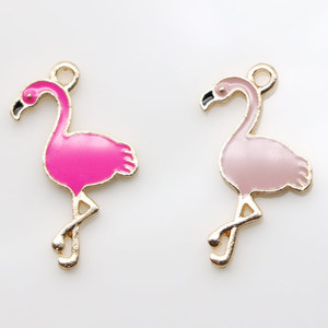 100 pièces de pendentifs flamants roses en émail, breloques en alliage d'émail en forme d'animaux pour la fabrication de bijoux - Product Image 3