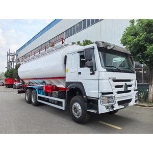 Camión Cisterna HOWO Nuevo para Transporte de Alimentos para Pollos, 4X2 6X4 8X4, Camión Tanque para Entrega de Granos a Granel - Product Image 5