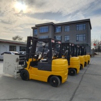 Chariot élévateur à fourche avec poste de conduite assis, mini, 1,5T, 2T, 3T, 5T, mât 3 sections, hauteur de levage 3m, 4,5m, 6m, batterie lithium