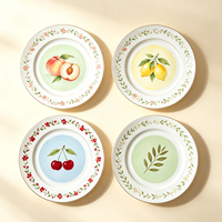 Service d'assiettes en porcelaine fine 4 pièces, bord doré, motif fruits, assiettes à dessert en céramique, vaisselle de table, cadeau de pendaison de crémaillère