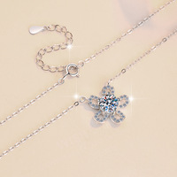 Collier en Moissanite Ronde Brillante 1CT, Sertissage Classique à 5 Griffes, Plaqué Rhodium, Argent Sterling 925, Forme Fleur