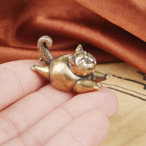 Décoration de table en laiton Chat gras, petite sculpture de chat mignon en cuivre, artisanat amusant pour la décoration intérieure, ornement rétro pour animal de compagnie de thé - Product Image 1