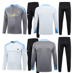 Мужской футбольный костюм Премьер-лиги на заказ, комплект с воротником-стойкой, в полоску, с нашивкой капитана сборной Англии - Product Image 1