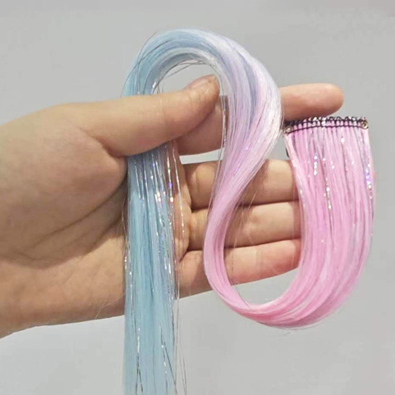 Cheveux dorés rose dégradé bleu