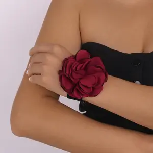 Charme romantique grande floraison Rose fleur Bracelet pour femmes Mariage bijoux gothique élégant noir dentelle rouge grande fleur Bracelet