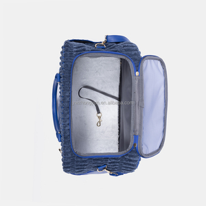 Borsa <span class=keywords><strong>per</strong></span> animali domestici cucciolo di cane da viaggio all'aperto borsa a tracolla <span class=keywords><strong>per</strong></span> gatti borsa Tote <span class=keywords><strong>marsupio</strong></span> - Product Image 6