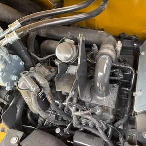 Excavatrice sur chenilles hydraulique Komatsu PC70 56 55 60 78 d'occasion, comme neuve - Product Image 5